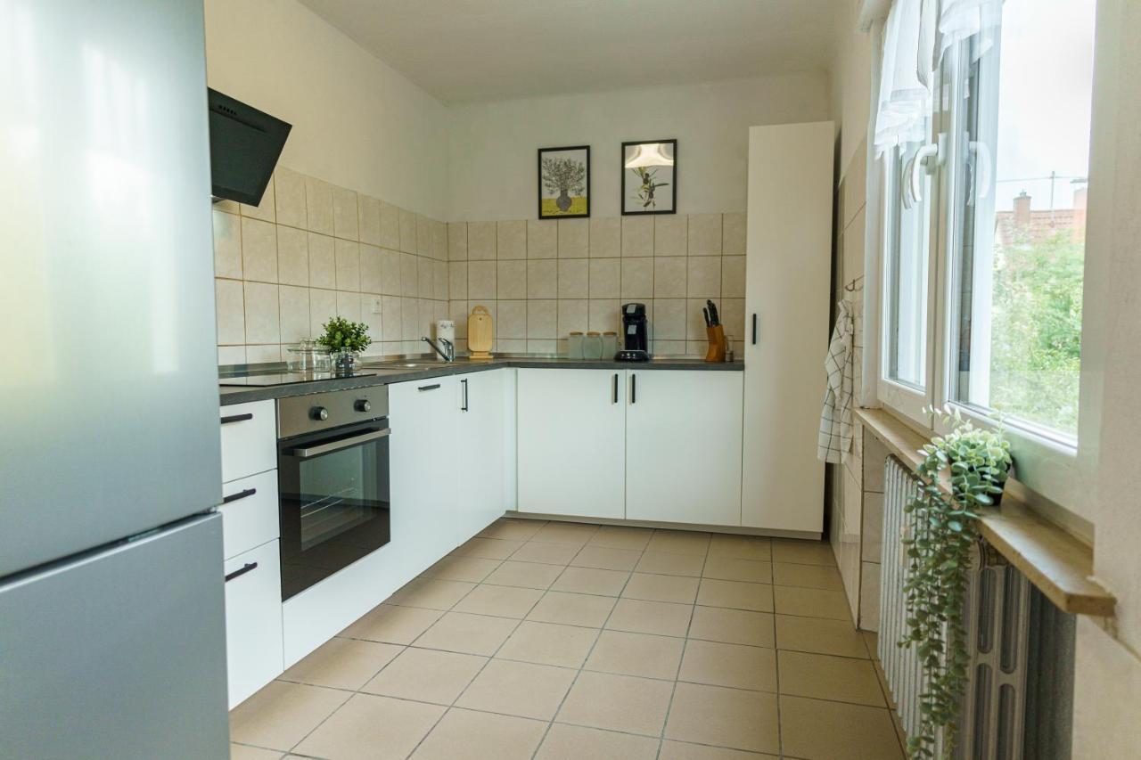 Grosszuegiges Apartment Mit Balkon Fuer Monteure Und Feriengaeste Dillingen/Saar Exterior foto